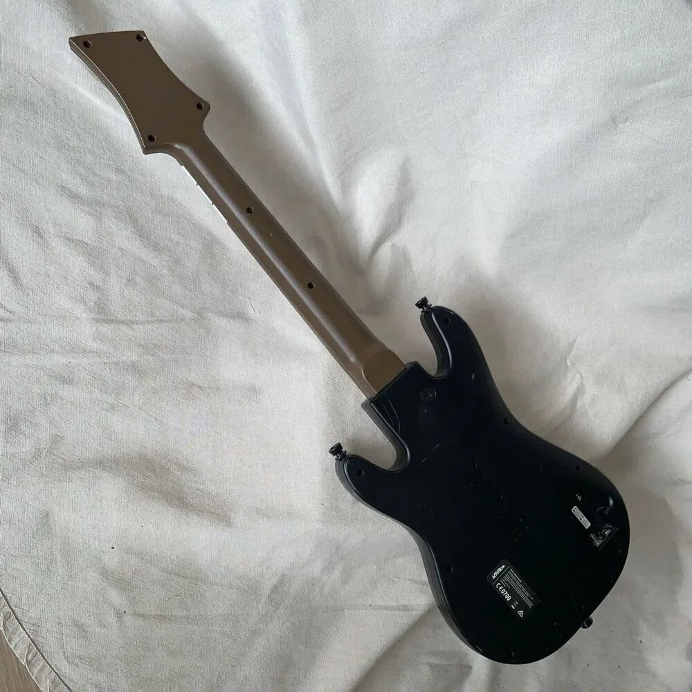 Guitar Hero Live Guitar (NO DONGLE) for PS3, PS4, Xbox 360, Xbox One, Wii WORKS